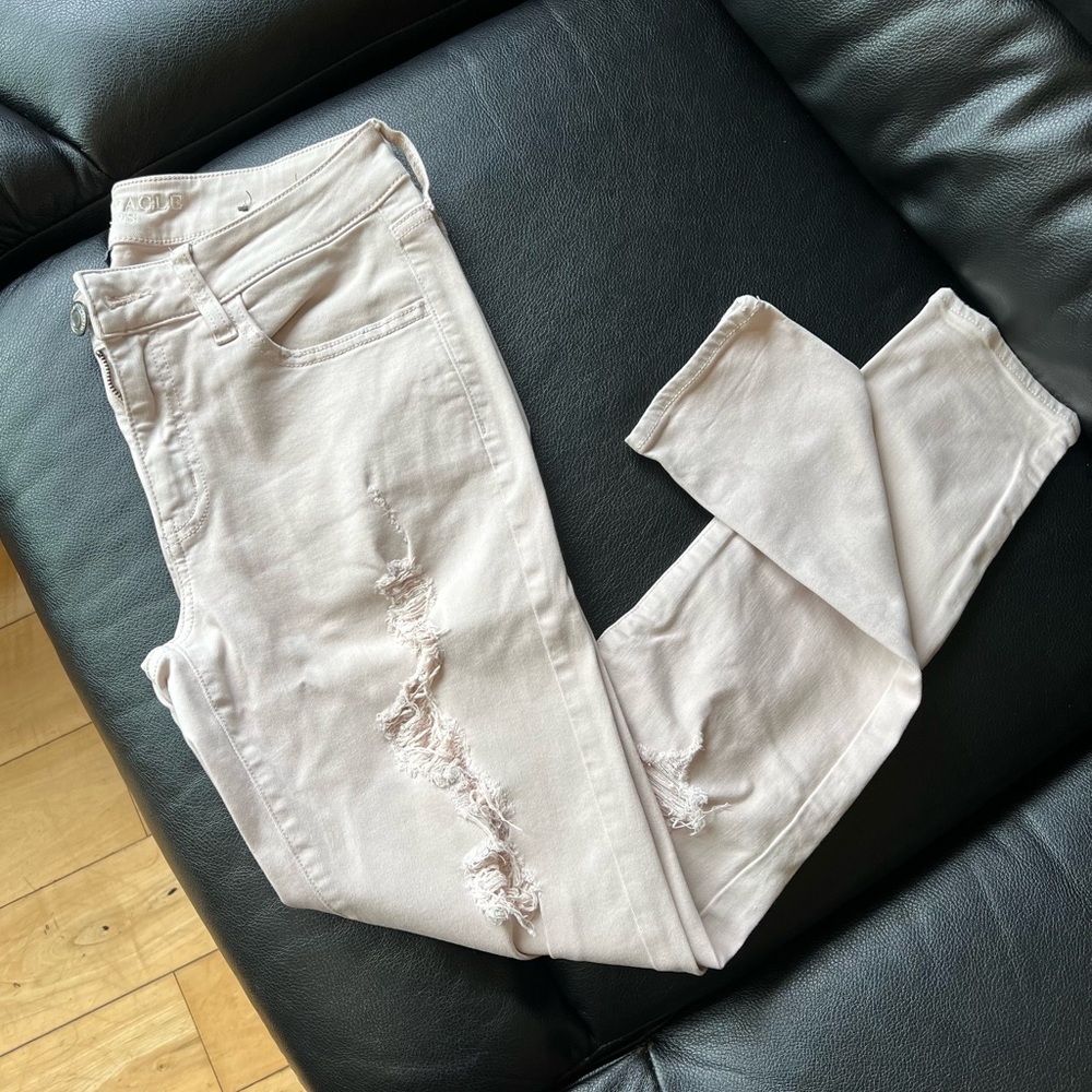 American Eagle Outfitters Distressed Pale Pink Jegging Skinny Jeans